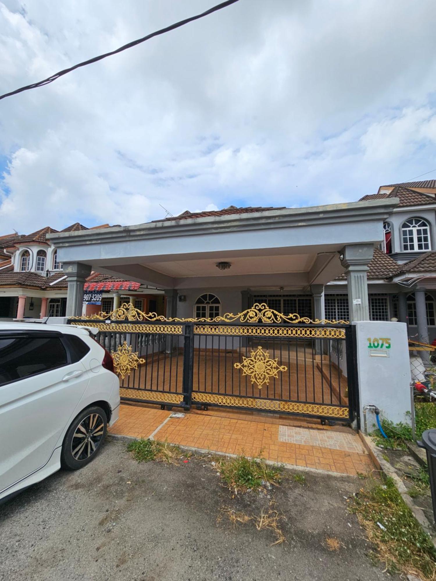 Ruhani Homestay 3 Kb - 4 Bedroom Fully Airconditioned With Wifi & Netflix Kota Bharu Dış mekan fotoğraf