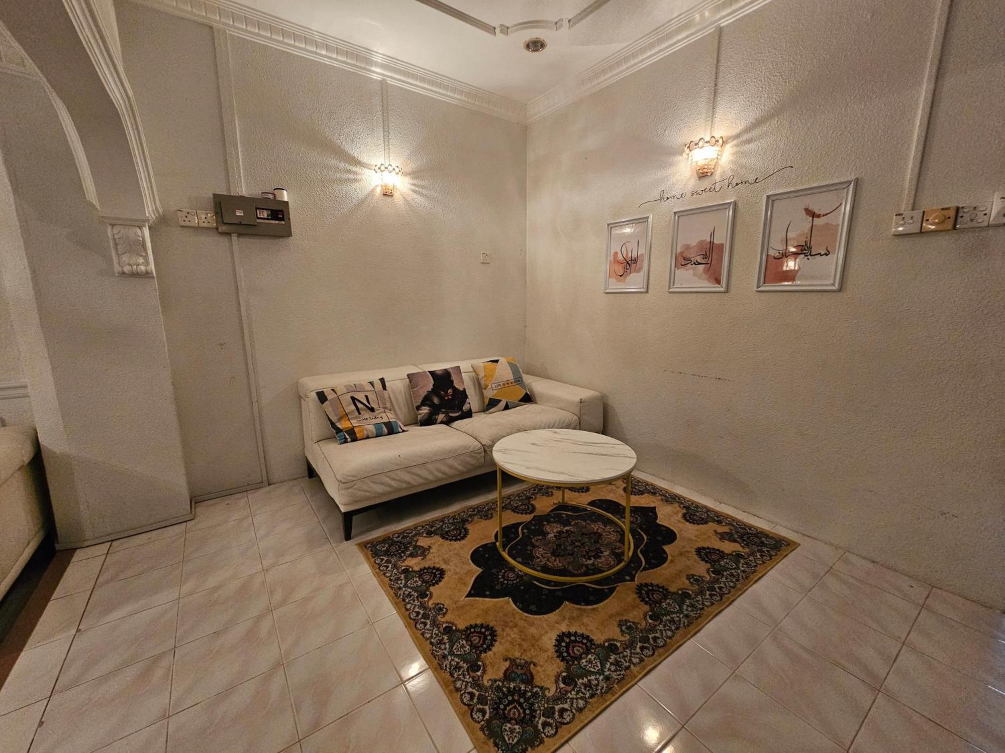 Ruhani Homestay 3 Kb - 4 Bedroom Fully Airconditioned With Wifi & Netflix Kota Bharu Dış mekan fotoğraf